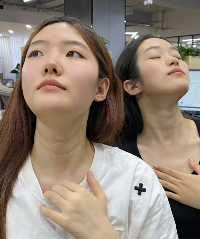 颈纹年轻化趋势惊人！快用颈霜护理，别再说它是智商税啦