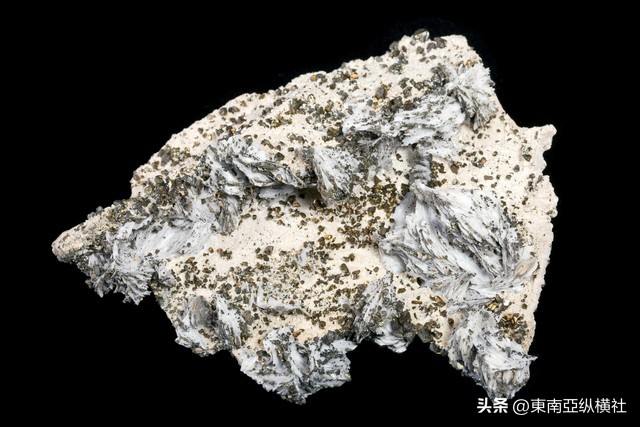 白银工业需求与货币属性_白银价格走势分析_2025年白银价格走势分析