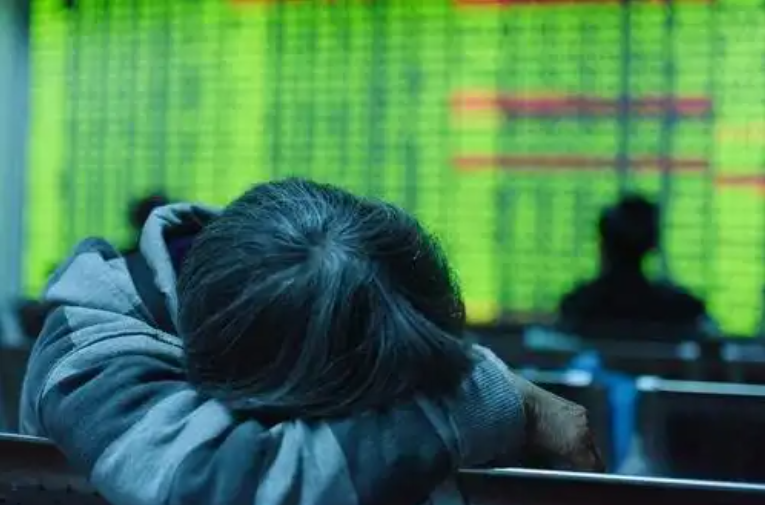 权重股护盘题材股下跌_A股大小股票分化_权重股护盘是什么意思