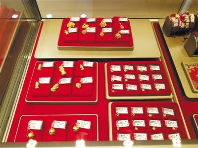 金价一年半升值超30%！投资黄金的方式及热门购买地点都在这了