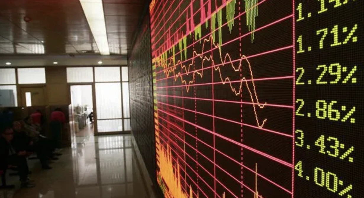 股市操作要点：顺势抱紧仓位，大空头市场及时止损